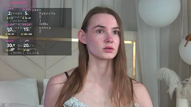 Snapshot of LillianYoung chatting on May 2026 09:28:02 AM LillianYoung online show from May 2026 09:28:02 AM