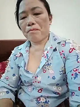 Snapshot of -Lytina- chatting on June 2026 11:36:01 AM -Lytina- online show from June 2026 11:36:01 AM