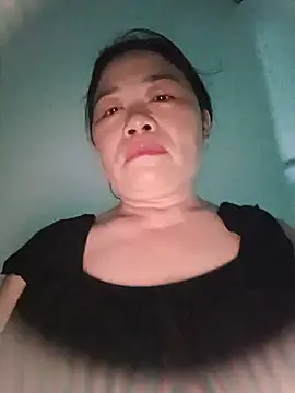Snapshot of -Lytina- chatting on June 2026 11:42:01 PM -Lytina- online show from June 2026 11:42:01 PM