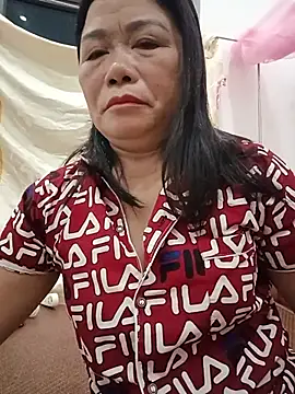 Snapshot of -Lytina- chatting on July 2026 10:05:02 PM -Lytina- online show from July 2026 10:05:02 PM