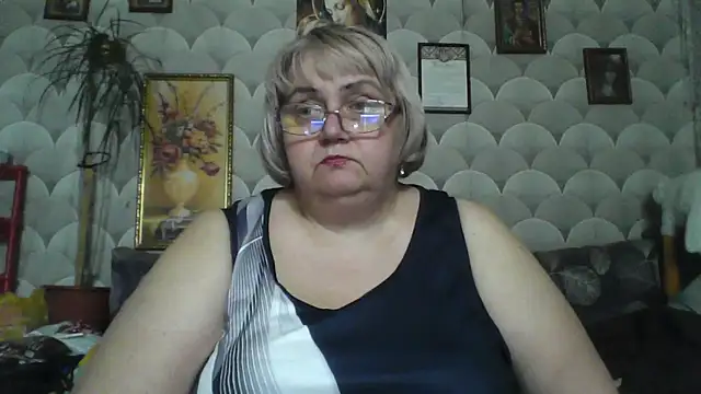 MarinaFarina53 online show from June 2026 09:00:02 AM