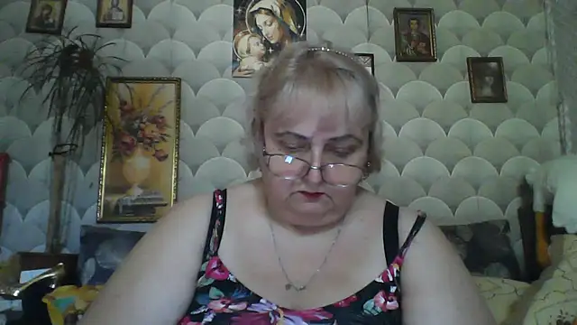 MarinaFarina53 online show from June 2026 05:39:02 AM