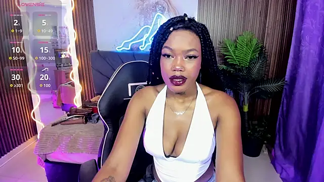 Snapshot of CRISTALBROKE_TAY chatting on June 2026 07:23:01 PM CRISTALBROKE TAY online show from June 2026 07:23:01 PM
