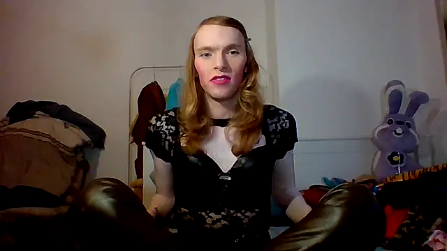 Snapshot of DaimondAngel chatting on May 2026 03:40:01 PM DaimondAngel online show from May 2026 03:40:01 PM