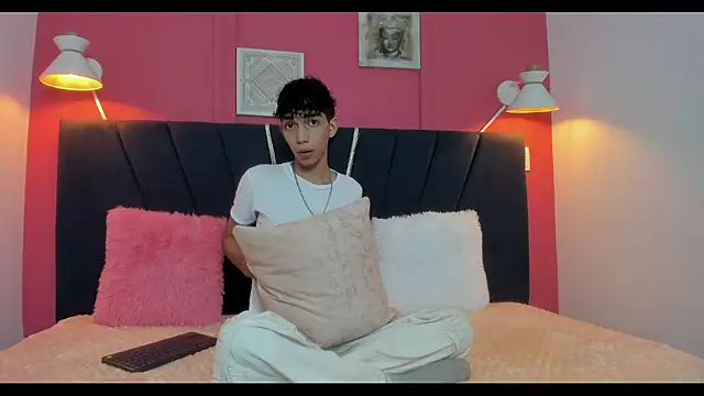 Snapshot of ero_boy40 chatting on May 2026 03:14:02 AM ero boy40 online show from May 2026 03:14:02 AM