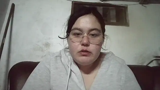Snapshot of BUNNYMILA69 chatting on May 2026 10:05:02 PM BUNNYMILA69 online show from May 2026 10:05:02 PM
