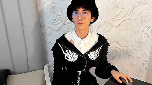 LittlePrince  online show from May 2026 04:53:02 AM