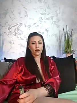 ADaisyAshe online show from June 2026 07:25:01 PM
