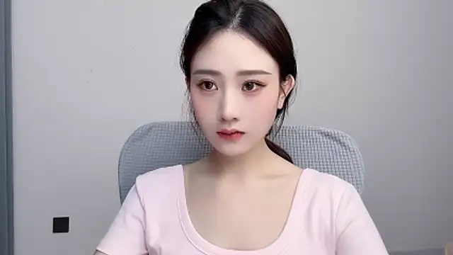  222Mia online show from June 2026 02:21:02 AM