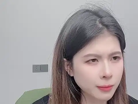 Luna8855  online show from May 2026 10:09:02 AM