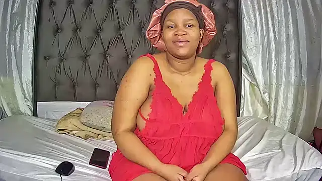 Snapshot of ThickPreshh chatting on May 2026 08:13:02 PM ThickPreshh online show from May 2026 08:13:02 PM