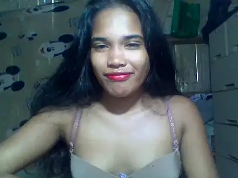 Snapshot of BigAssPinay19 chatting on May 2026 10:48:02 PM BigAssPinay19 online show from May 2026 10:48:02 PM