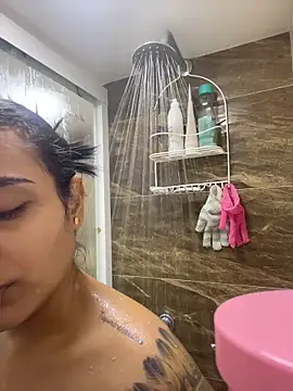 Snapshot of pamela_morena chatting on May 2026 05:32:02 PM pamela morena online show from May 2026 05:32:02 PM