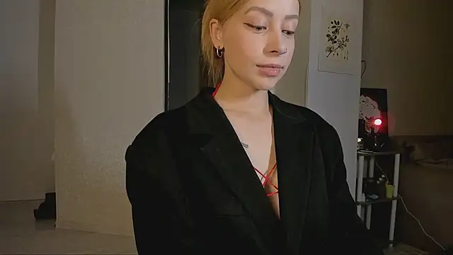 Jane Bright online show from March 2025 08:59:01 PM