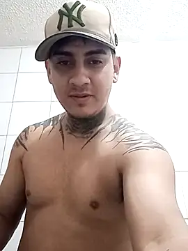Snapshot of radiant_whore_x chatting on July 2026 05:21:01 PM radiant whore x online show from July 2026 05:21:01 PM