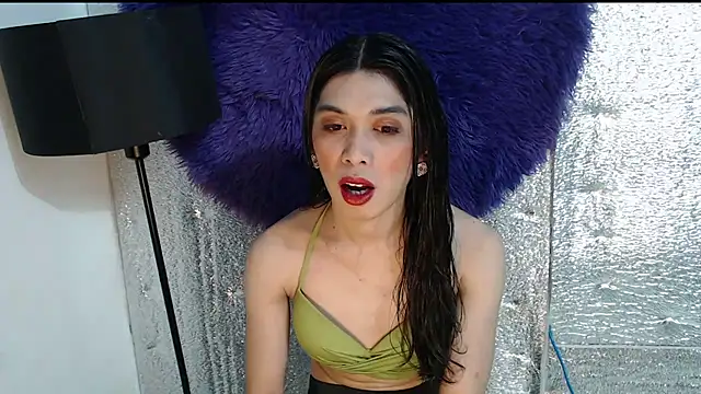 Snapshot of RoseAmarie chatting on May 2026 12:04:02 PM RoseAmarie online show from May 2026 12:04:02 PM