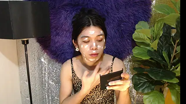 Snapshot of RoseAmarie chatting on May 2026 12:34:01 PM RoseAmarie online show from May 2026 12:34:01 PM