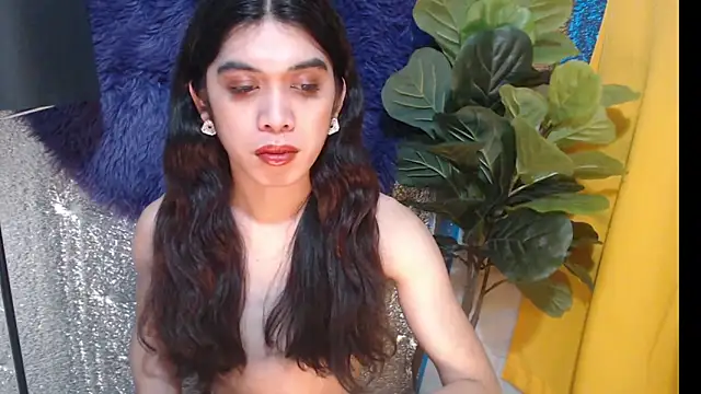 Snapshot of RoseAmarie chatting on June 2026 07:05:01 PM RoseAmarie online show from June 2026 07:05:01 PM