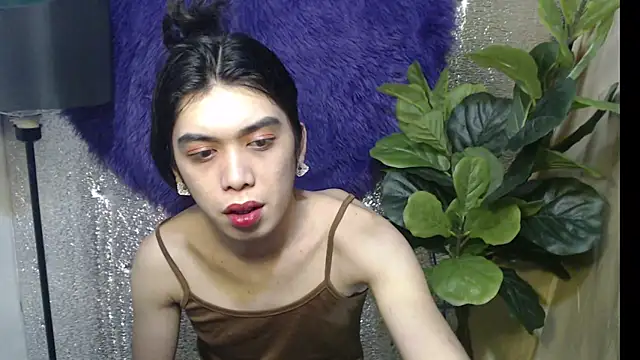 Snapshot of RoseAmarie chatting on June 2026 06:23:02 AM RoseAmarie online show from June 2026 06:23:02 AM
