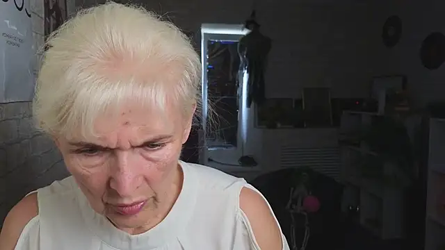 Snapshot of Nia_Natur chatting on June 2026 09:59:01 AM Nia Natur online show from June 2026 09:59:01 AM