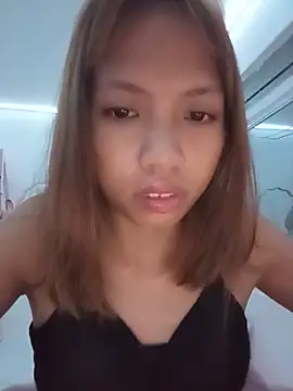 Snapshot of sweetpinayxxx chatting on June 2026 04:37:02 PM sweetpinayxxx online show from June 2026 04:37:02 PM