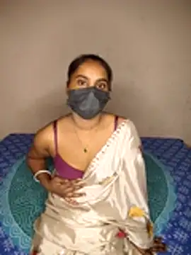 Snapshot of Malaika_baby chatting on June 2026 07:46:01 PM Malaika baby online show from June 2026 07:46:01 PM