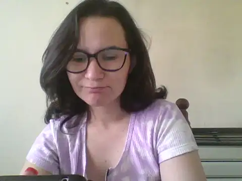 Snapshot of LaNenaDelSur chatting on May 2026 05:18:02 PM LaNenaDelSur online show from May 2026 05:18:02 PM