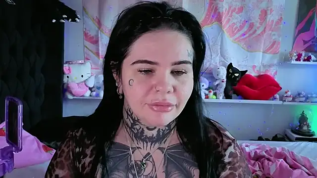 BigBootyHolly online show from July 2026 11:39:02 AM