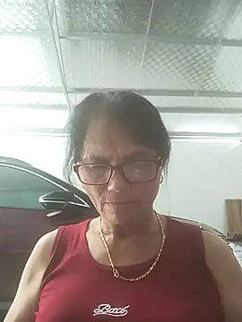 Snapshot of Vieekee chatting on July 2026 05:54:02 AM Vieekee online show from July 2026 05:54:02 AM