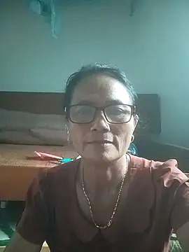 Snapshot of Vieekee chatting on July 2026 10:19:02 AM Vieekee online show from July 2026 10:19:02 AM