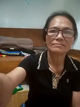 Snapshot of Vieekee chatting on July 2026 10:24:02 PM Vieekee online show from July 2026 10:24:02 PM