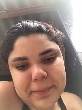 Snapshot of Cliaclara chatting on May 2026 01:31:01 PM Cliaclara online show from May 2026 01:31:01 PM