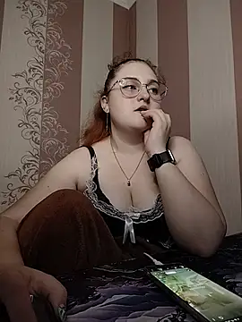 Snapshot of FoxyFlameX chatting on June 2026 09:17:02 PM FoxyFlameX online show from June 2026 09:17:02 PM