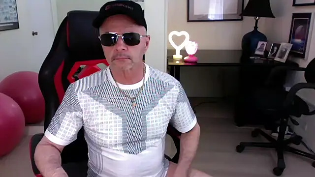 hotdadbod online show from March 2025 08:21:01 PM