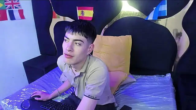 andylol330 online show from July 2026 05:54:01 AM