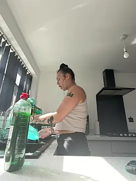 XemzX online show from June 2026 08:52:01 AM