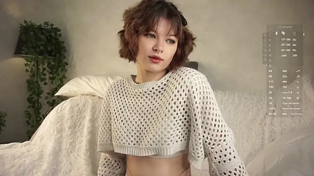 AlesiaPeasel online show from July 2026 11:19:01 PM
