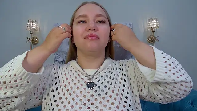 DianaKristol online show from July 2026 08:27:02 AM