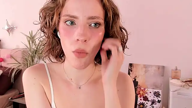 imogensy online show from May 2026 05:25:01 AM