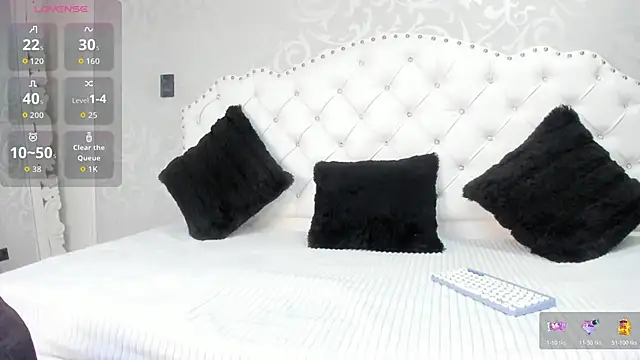 LilithBoneth online show from June 2026 08:33:01 PM