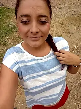 colombianpaisahot online show from May 2026 01:52:02 PM