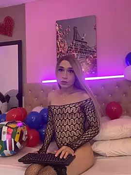 Snapshot of AlissonRose3 chatting on June 2026 07:08:01 PM AlissonRose3 online show from June 2026 07:08:01 PM