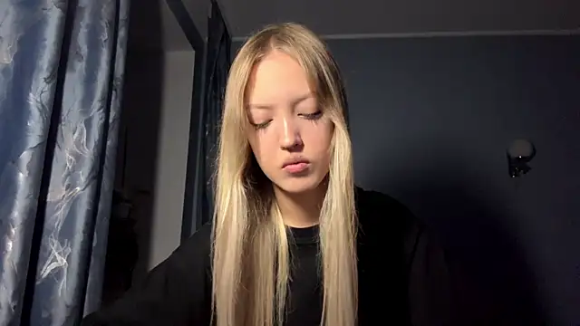 NievesHackey online show from July 2026 05:12:02 PM