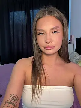 Snapshot of BeautyBella_ chatting on June 2026 03:00:02 PM BeautyBella online show from June 2026 03:00:02 PM