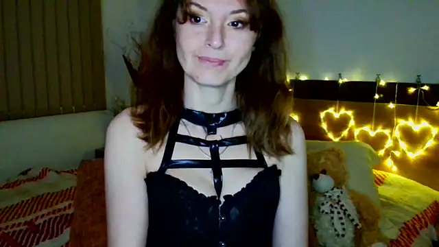 Snapshot of LoveElenika chatting on June 2026 12:46:02 AM LoveElenika online show from June 2026 12:46:02 AM