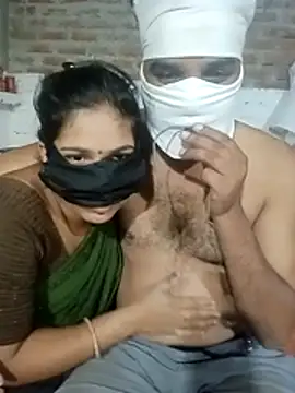 Hindicouple1 online show from June 2026 04:00:01 PM