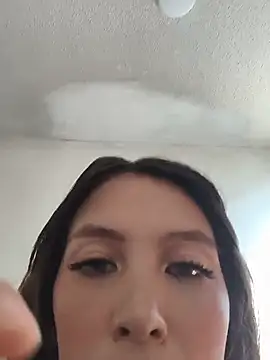 LinaEatCookies online show from June 2026 08:46:01 PM
