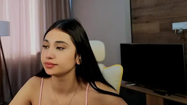 honeylanaa online show from June 2026 04:21:02 AM
