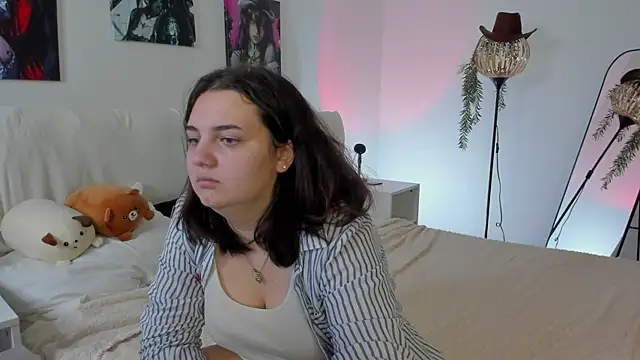 Mary F0x online show from July 2026 06:09:01 AM