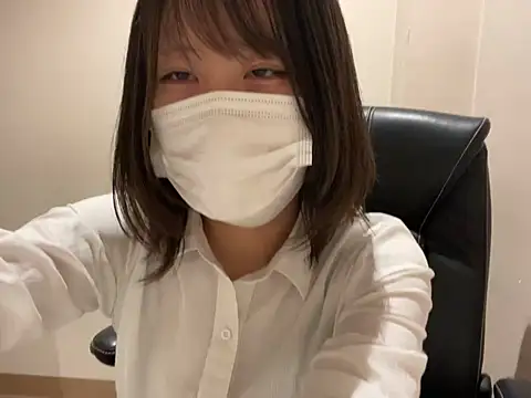 Snapshot of miniminimo_o chatting on June 2026 10:17:02 AM miniminimo o online show from June 2026 10:17:02 AM